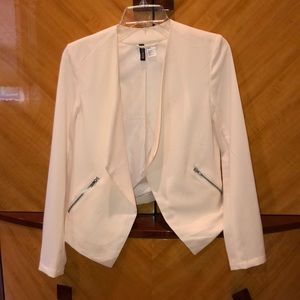 Off White Sleek Blazer